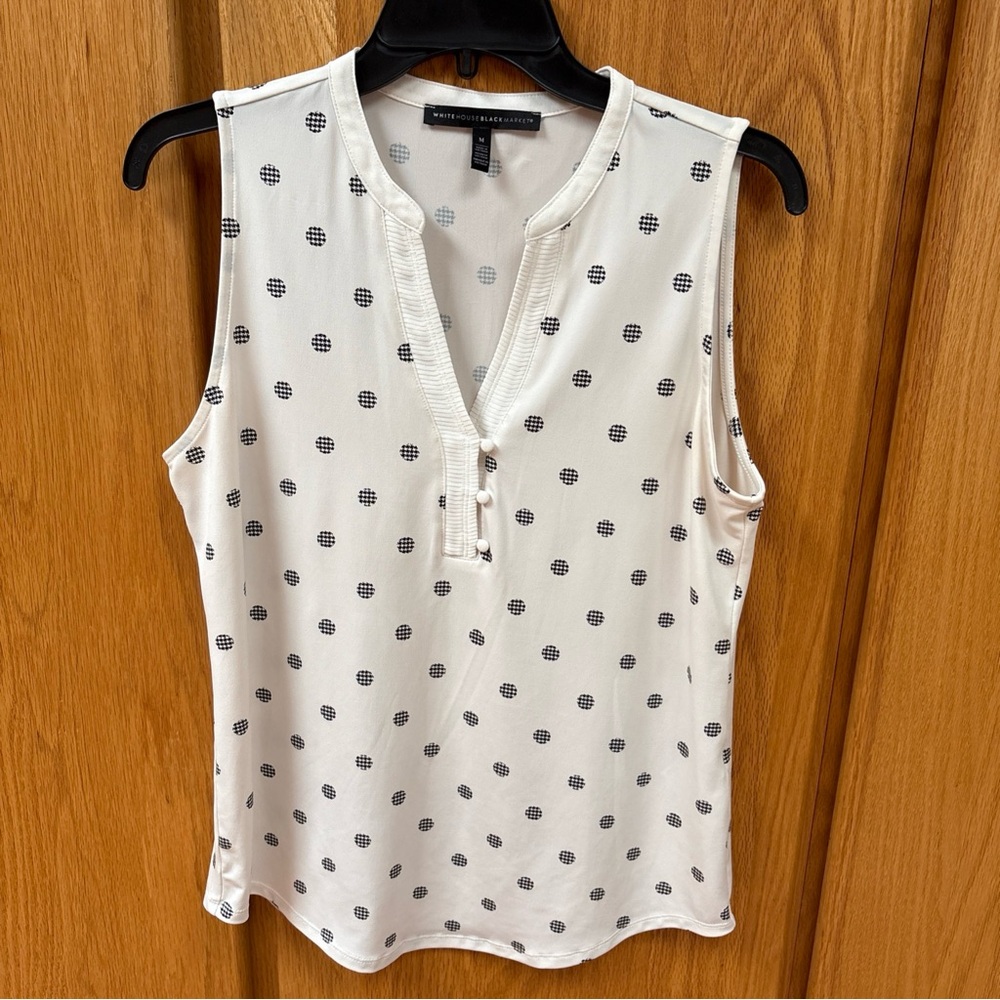 White House Black Market Polka Dot V-neck White With Black Dots Sleeveless Top M